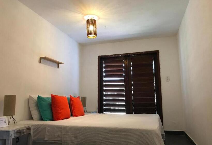 Standard room with outdoor bath, The Spot   Beachfront Sports Pousada