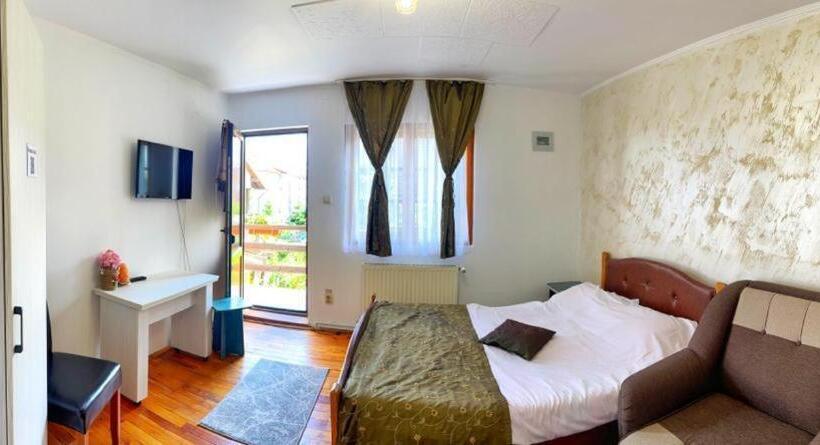 اتاق استاندارد, Amandra Chalet