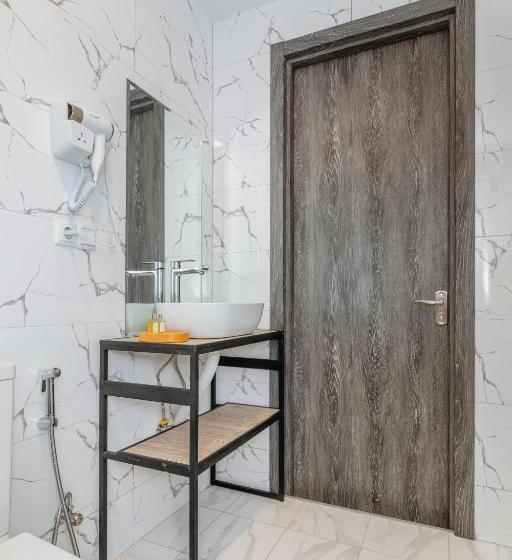اتاق استاندارد یک تخته با بالکن, Vita Gardenia Hotel Tskaltubo