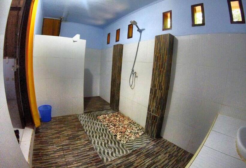 Quarto Estandar com Terraço, Ina Gili Guesthouse