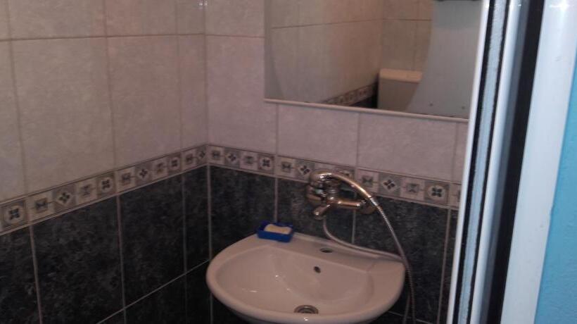 آپارتمان 1 خوابه با بالکن, Guest House Dragomir