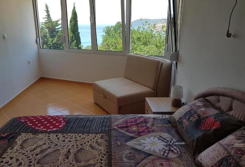 استودیوی استاندارد با چشم‌انداز دریا, Guest House Dragomir