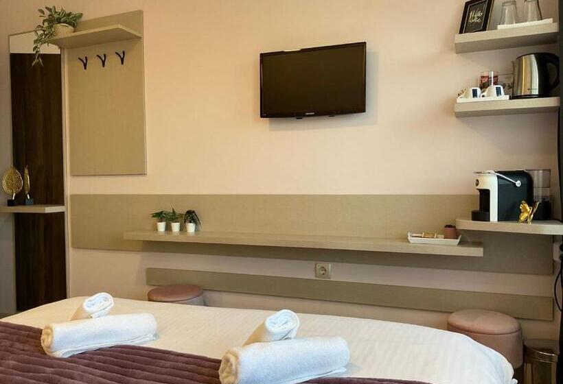 اتاق استاندارد, Guest Rooms Tsarevets