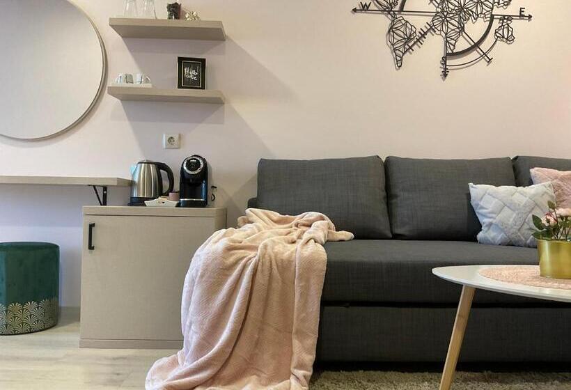 سوییت جونیور, Guest Rooms Tsarevets