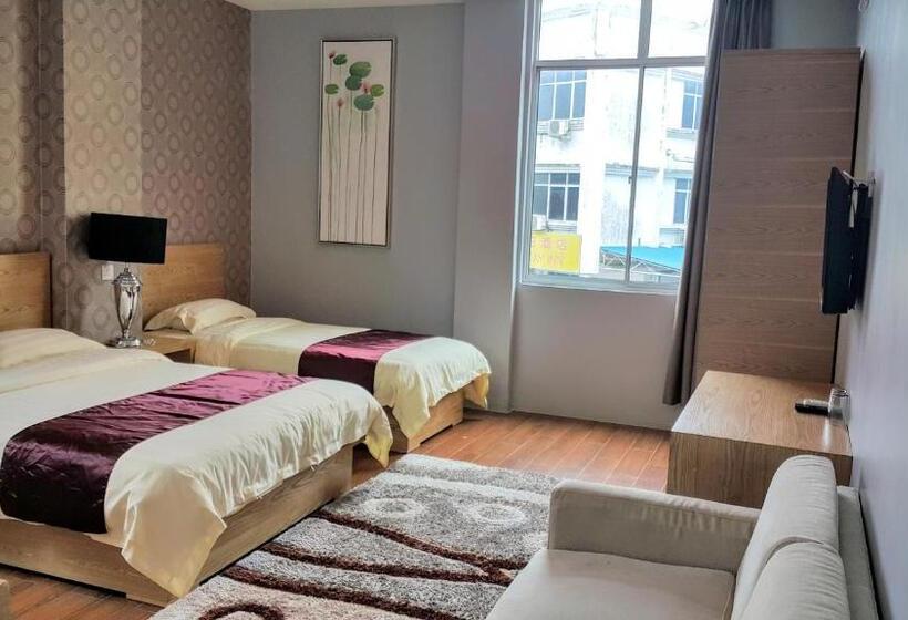 غرفة عائلية, Residence 21 Boutique Inn