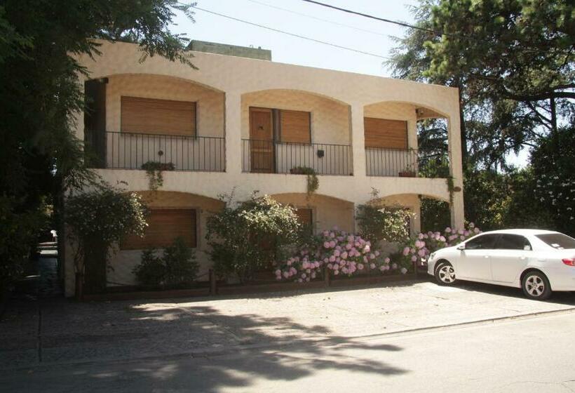 דירת חדר, Apart Hotel Sahara
