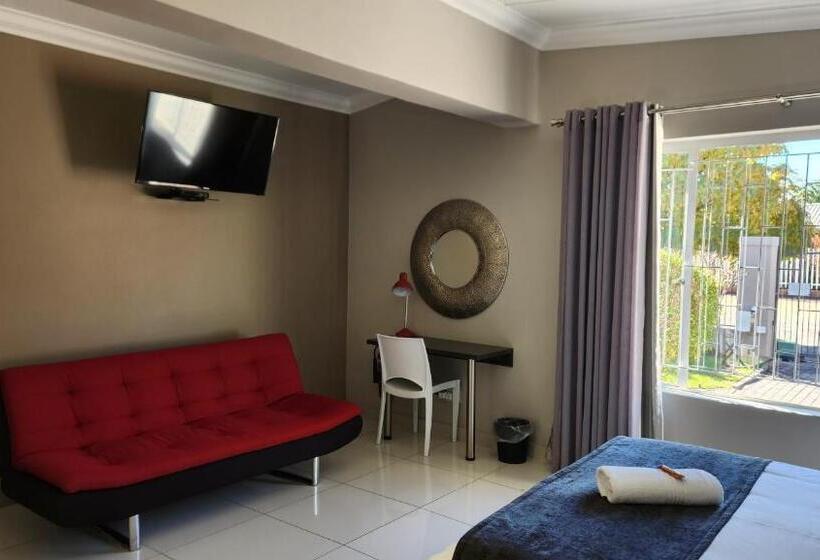 Семейный Номер Deluxe, Green Kalahari Guesthouse