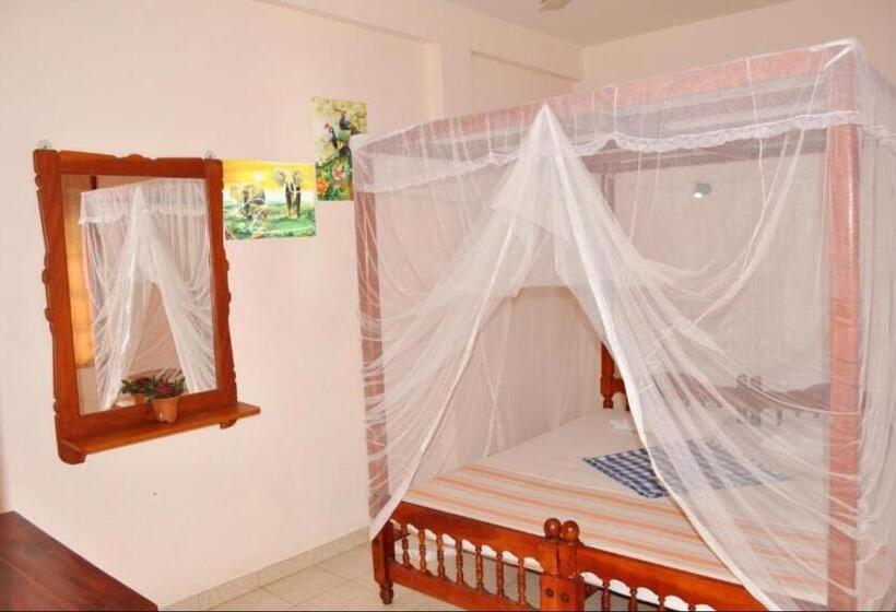 Номер Стандарт Вид на Сад, Dilena Beach Inn