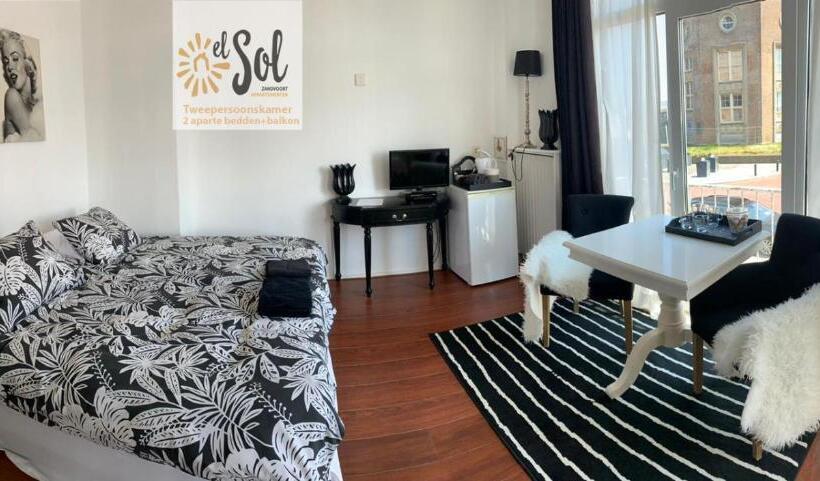 Номер Стандарт с Балконом, El Sol Zandvoort 2