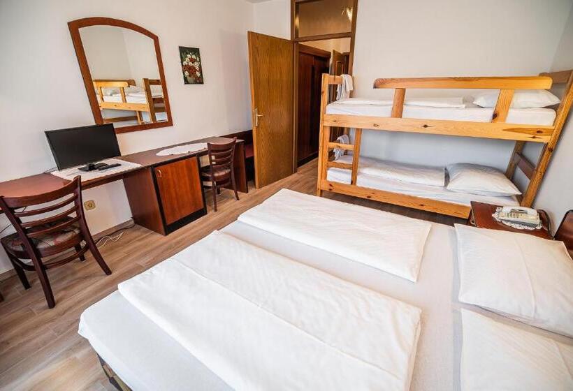 اتاق خانوادگی, Guesthouse Leski Dvor