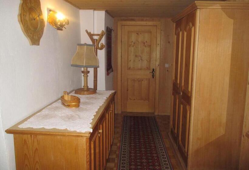 شقة غرفتين, Gasthof Zur Traube