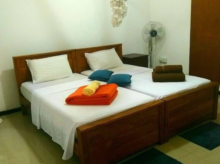 标准间, 59b Rest Inn Ella