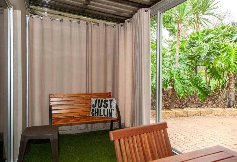 스탠다드 스튜디오, D Urbanmist Self Catering Guest House