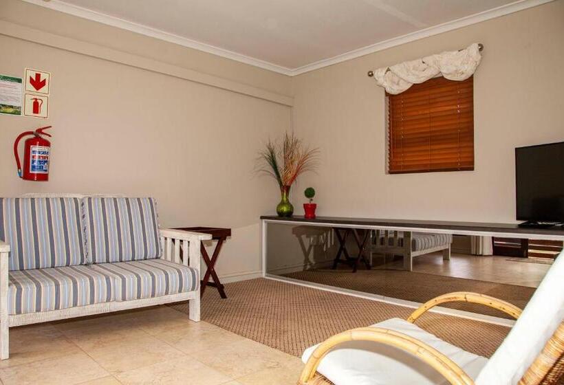 스탠다드 스튜디오, D Urbanmist Self Catering Guest House
