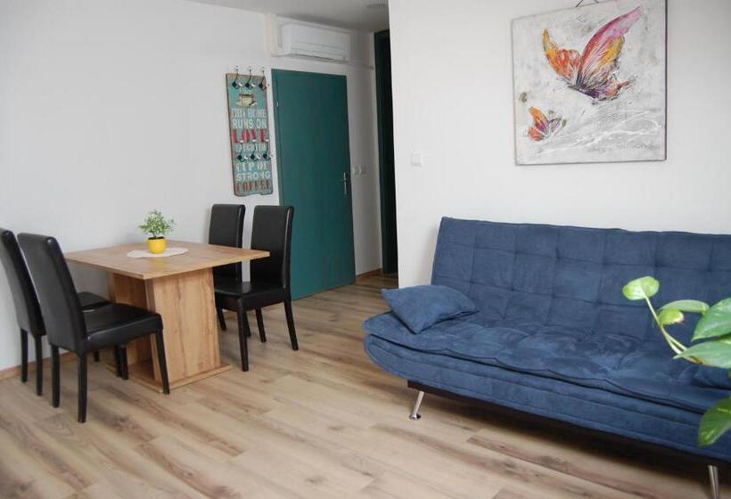 اتاق استاندارد چهار تخته, Rooms Hiša Divino