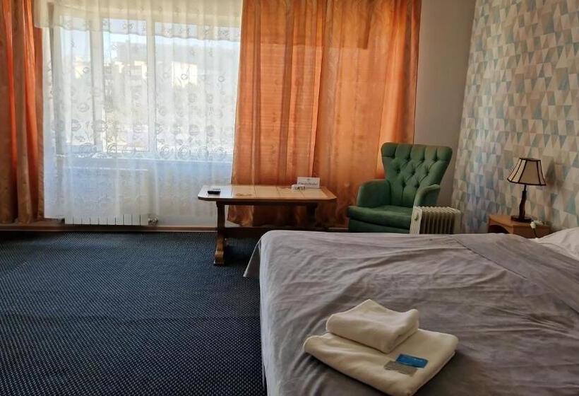 اتاق استاندارد, Victoria
