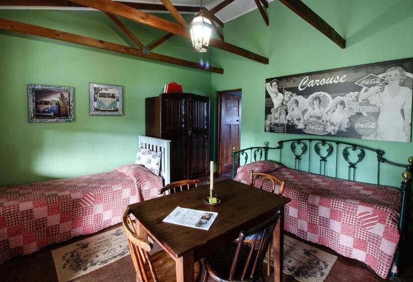 اتاق استاندارد چهار تخته, Lentelus Guesthouse