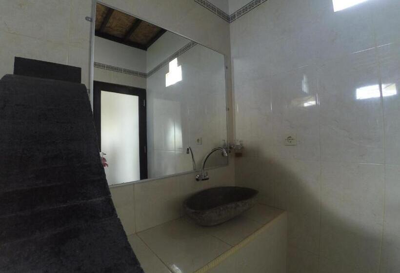 家庭间, The Bbq Guest House