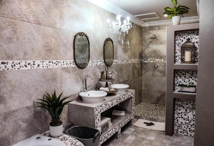 سوییت سوپریور, Big 5 Guest House Witbank