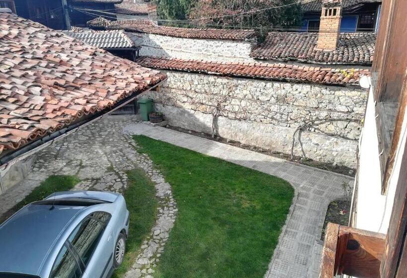 Номер Стандарт с Балконом, Guest House Terziiski