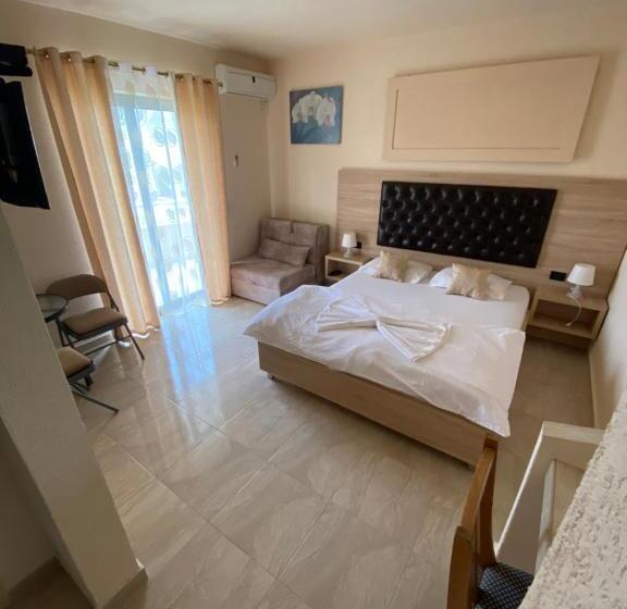 استودیو استاندارد با بالکن, Guesthouse Liamra