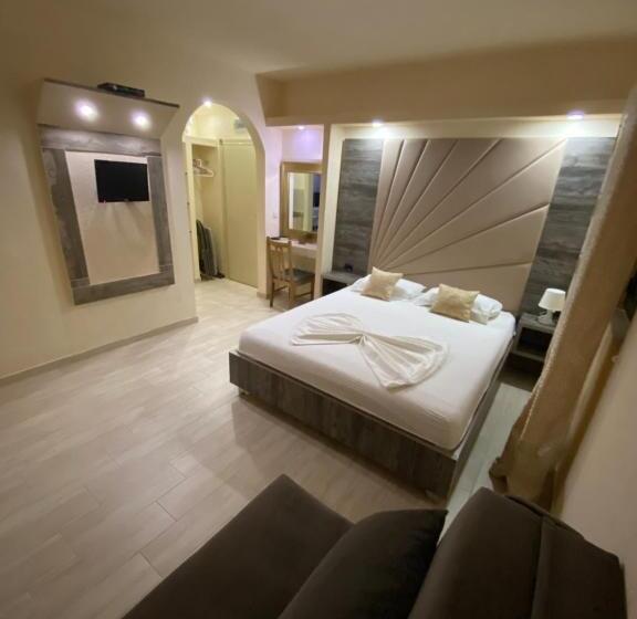 اتاق استاندارد سه تخته با بالکن, Guesthouse Liamra