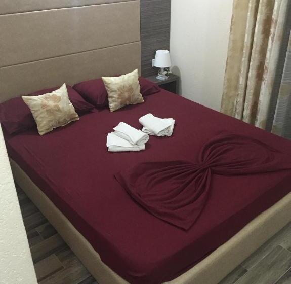اتاق اکونومی, Guesthouse Liamra