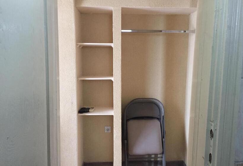 اتاق اکونومی, Guesthouse Liamra