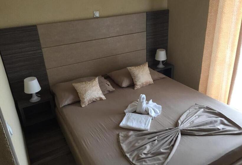 اتاق اکونومی, Guesthouse Liamra