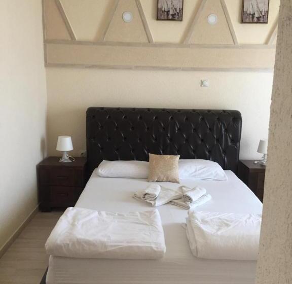 استودیوی استاندارد, Guesthouse Liamra