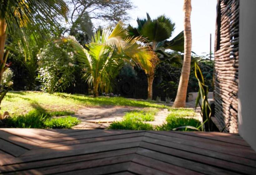 اتاق سوپریور, Hospedaje La Quebrada