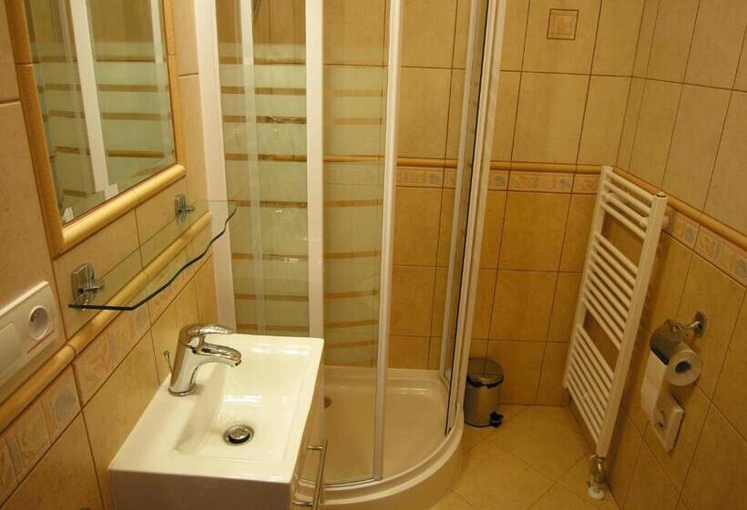 Quarto Estandar Individual, Penzion Kulíšek