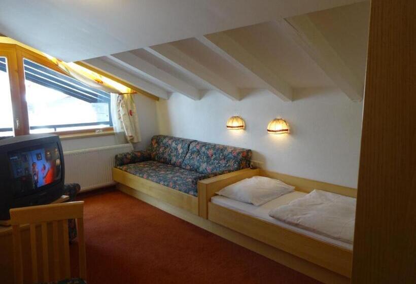 اتاق استاندارد یک تخته با بالکن, Landhotel Eva