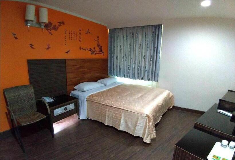 اتاق استاندارد, Toong Mao Resorts &