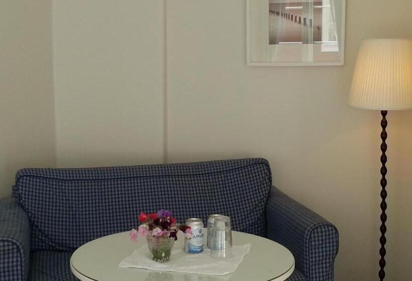 اتاق استاندارد سه نفره, Pensionat Ankargården