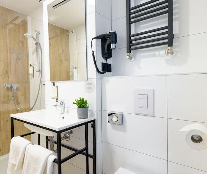اتاق استاندارد یک نفره, Arche Hotel Lublin