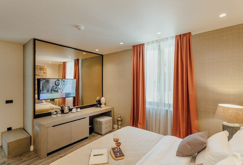 اتاق استاندارد با چشم‌انداز کوهستان, Boutique Hotel Casa Del Mare   Vizura