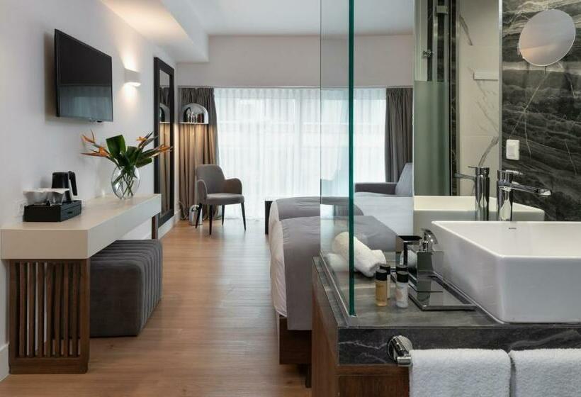 Номер Executive, Elia Ermou Athens