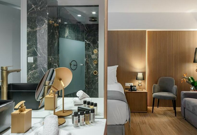 Семейный Номер Deluxe, Elia Ermou Athens