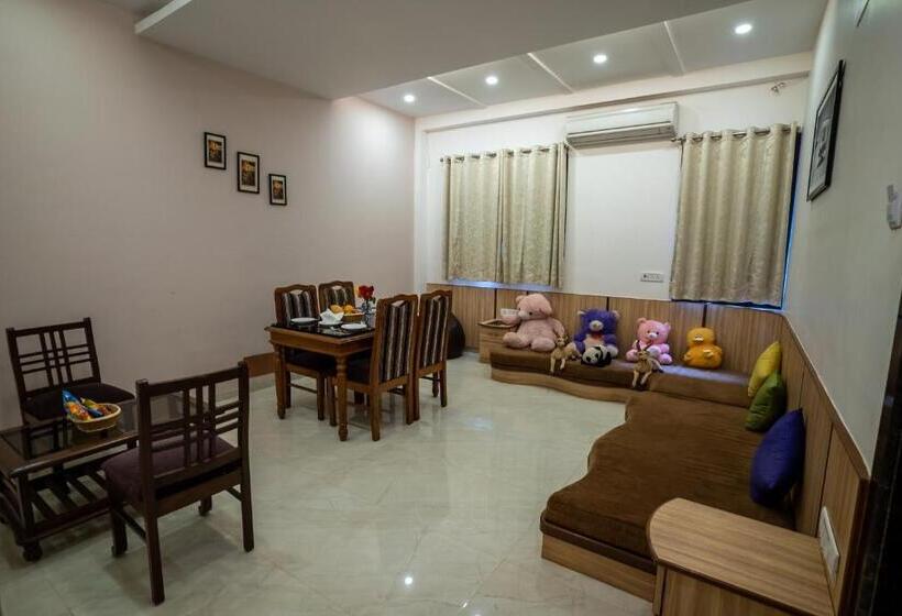 低层单卧公寓, Jivanta Mahabaleshwar