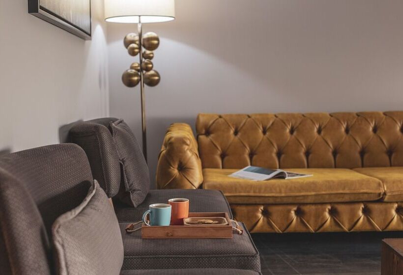 سوئیت با تخت بزرگ, Orka Cove Hotel Penthouse & Suites - Adults Only