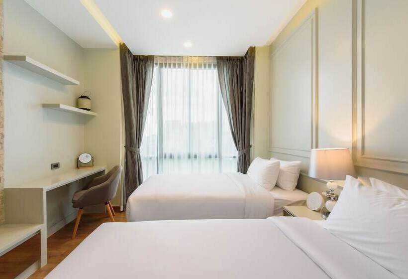 سوییت با چشم‌انداز استخر, Parc Borough City Resort  Sha Extra Plus