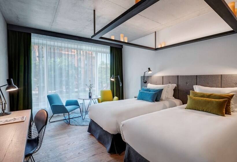 Номер Superior, The Bridge Wroclaw  Mgallery