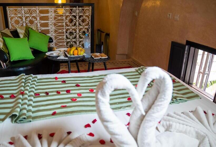 اتاق دوبلکس, Riad Romance