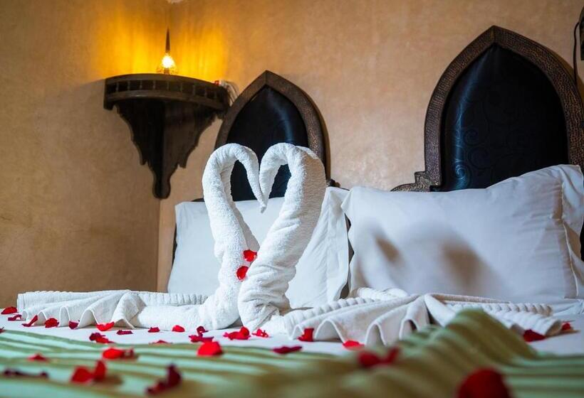 اتاق دوبلکس, Riad Romance