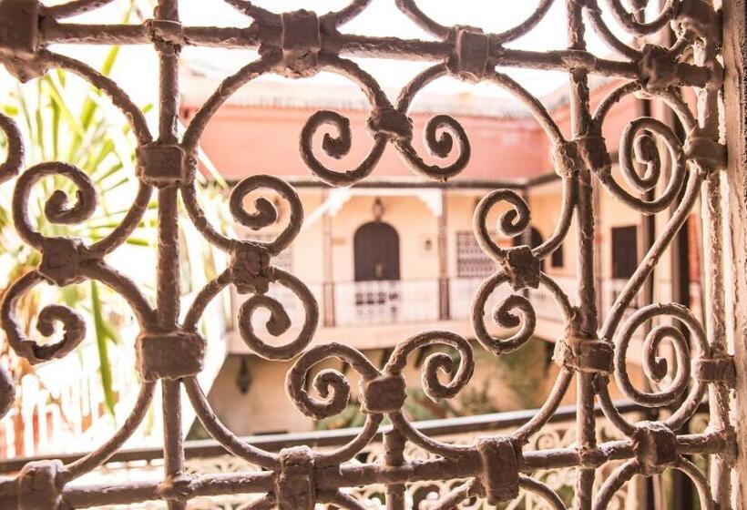 اتاق سوپریور, Riad Romance