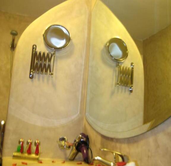 اتاق کلاسیک, Riad Romance