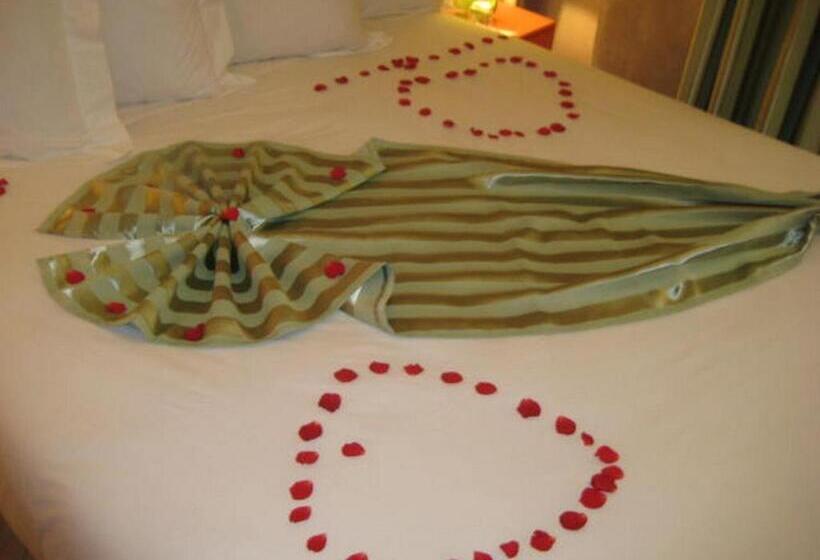 اتاق کلاسیک, Riad Romance