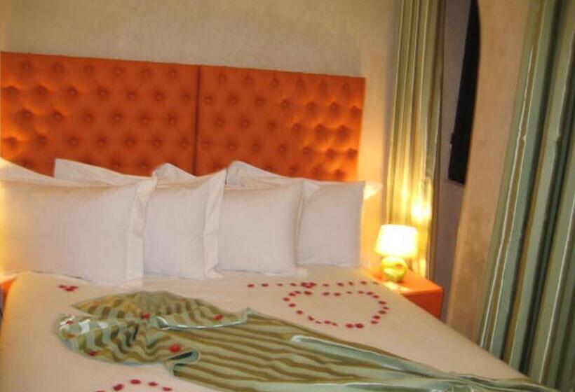 اتاق کلاسیک, Riad Romance