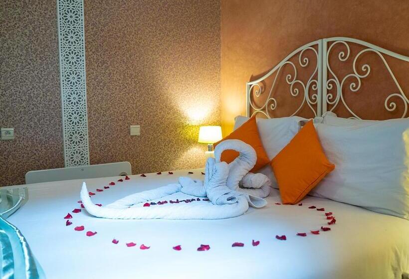 اتاق کلاسیک, Riad Romance